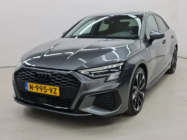 Audi A3 Limousine 35 TFSI 150pk S tronic S Edition