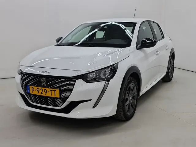 Peugeot E-208 BEV 136pk 50kWh EV 136 pk Active Pack Connect 3D Nav