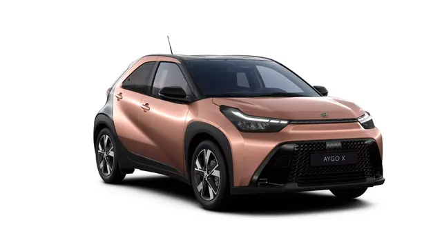 Toyota Aygo X play 115