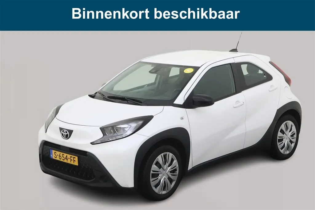 Toyota Aygo X 1.0 VVT-i 72pk Mt Play