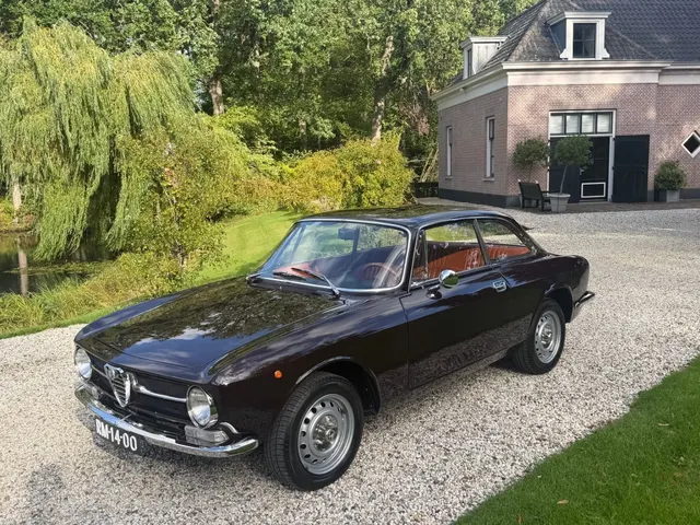 Alfa Romeo GT 1300 GT Junior 1972 Gerestaureerd 1972
