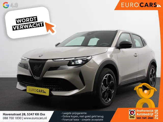 Alfa Romeo Junior Elettrica Automaat 156PK Adaptieve 2025