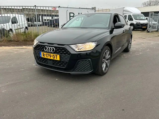 Audi A1 Tfsi 95pk 2019 Zwart 2019
