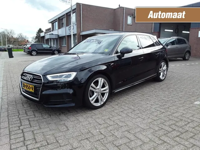 Audi A3 Sportback Act 1.5 TFSI CoD Sport S-Line Edition 2018
