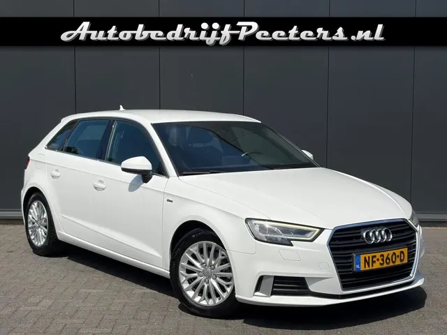 Audi A3 Sb 1.0 TFSI S-Line interieur 2017