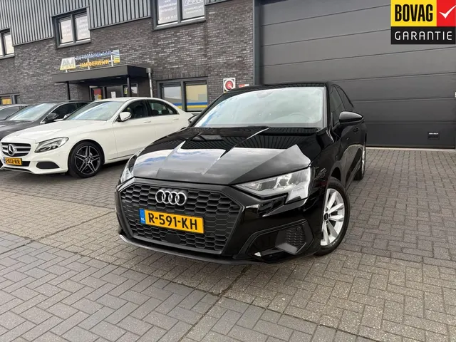 Audi A3 Limousine 30 TFSI Pro Line Automaat 3 2022
