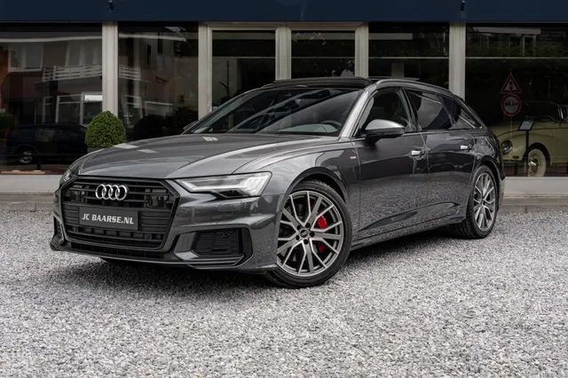 Audi A6 55 TFSI E Quattro S Line 2022