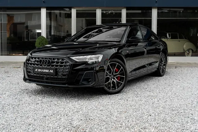 Audi A8 60 TFSI E Quattro 2022