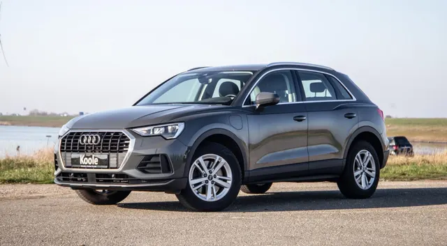 Audi Q3 45 TFSI e edition Automaat 2021