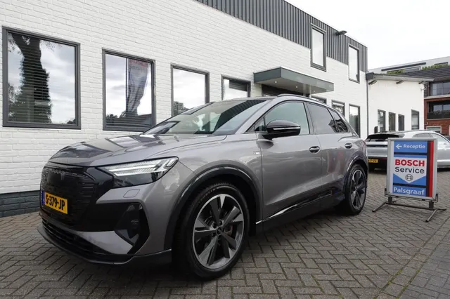 Audi Q4 40 S Edition 77KWH 2021