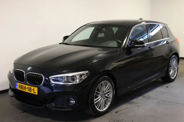BMW 1-Serie 118I High Exec 2018