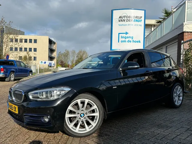 BMW 1-Serie 116i Sport Shadow Edition 2017