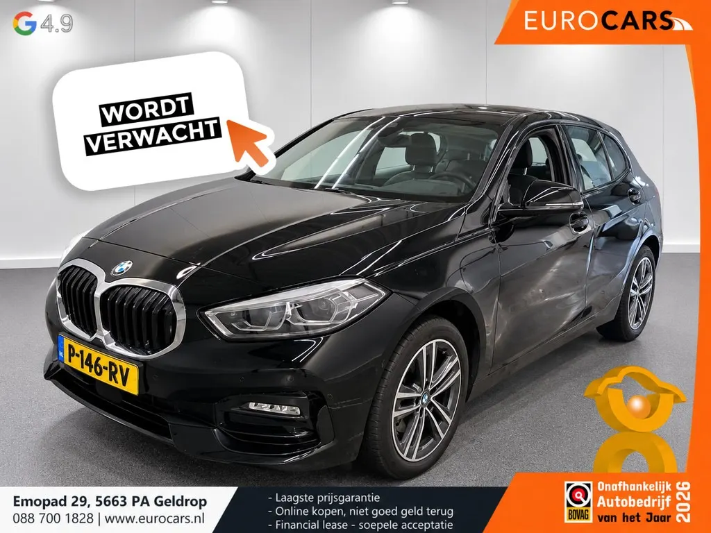 BMW 1-Serie 118i High Executive 2022