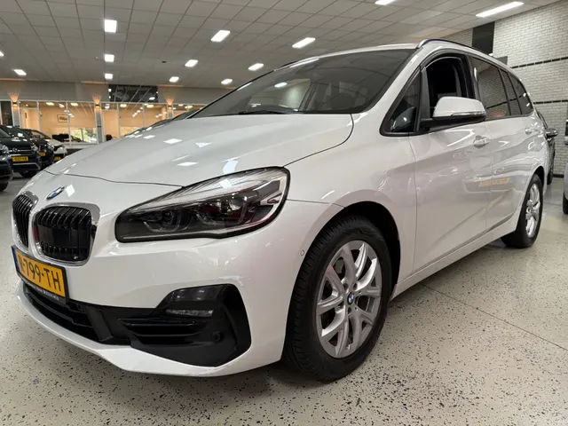 BMW 2-Serie 216I High Exe Ecc 2020