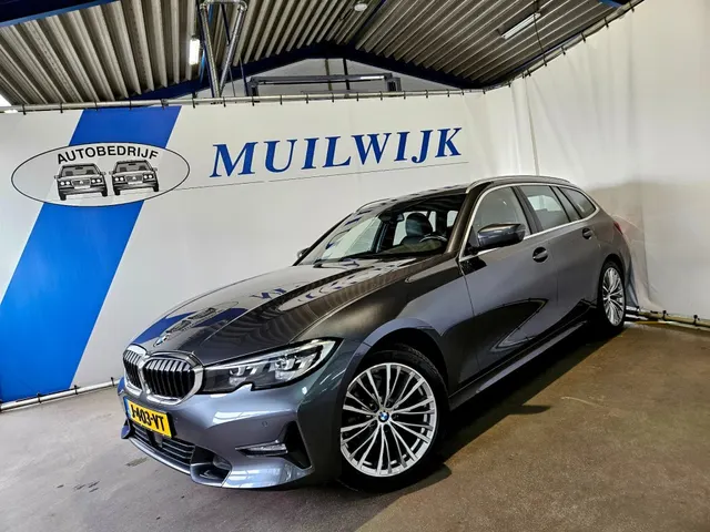 BMW 3-Serie Touring 318i Executive Edition 2020