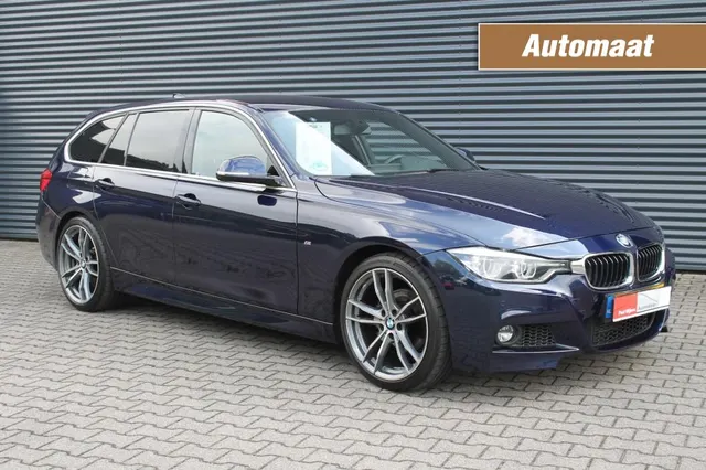 BMW 3-Serie 318i Touring M-Pakket High Executive Uitv. Automaat 2016