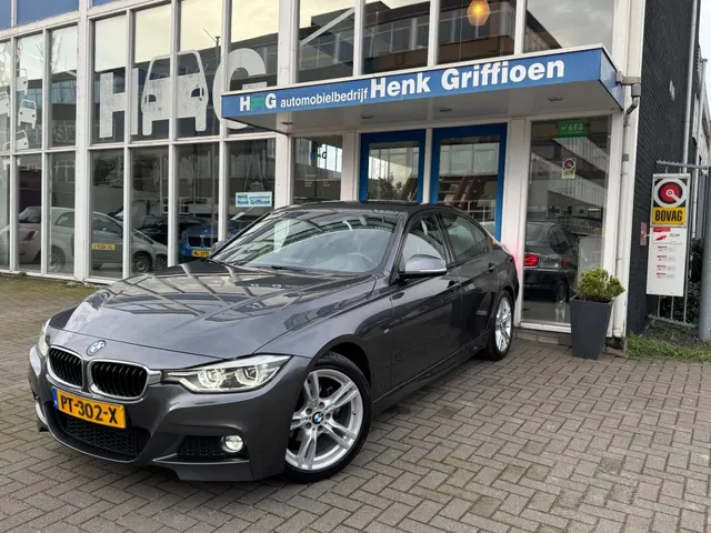 BMW 3-Serie 318i Executive M Sport I 2017