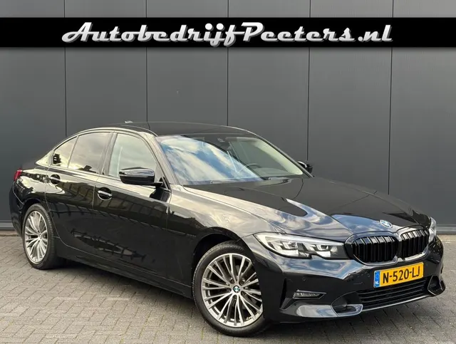 BMW 3-Serie 320i 184pk Aut. Luxury 2020