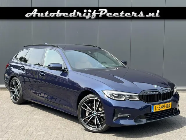 BMW 3-Serie Touring 330e Laserlicht 2021