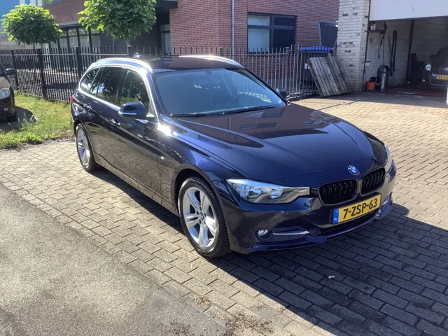 BMW 3-Serie 316I M Sport Ed. station 2015