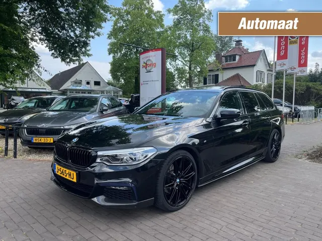 BMW 5-Serie Touring 520I High Executive 2020