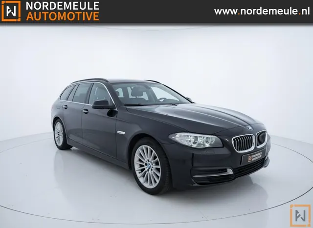 BMW 5-Serie 520D Executive 2015