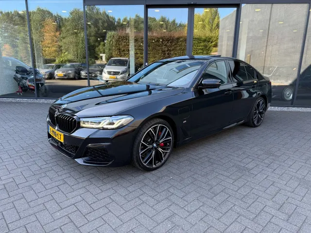 BMW 5-Serie 530e M-Sport 2021