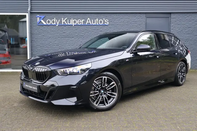 BMW 5-Serie 520D Touring M Sport 2024