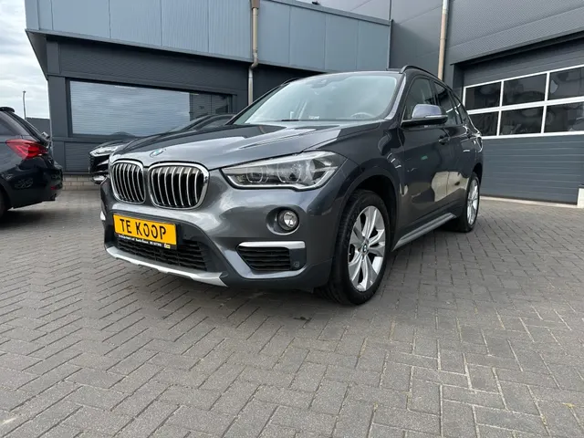 BMW X1 sDrive 1.8i Aut. High Executive 2016
