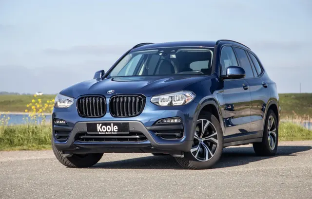 BMW X3 xDrive30e Executive Black Line 2021
