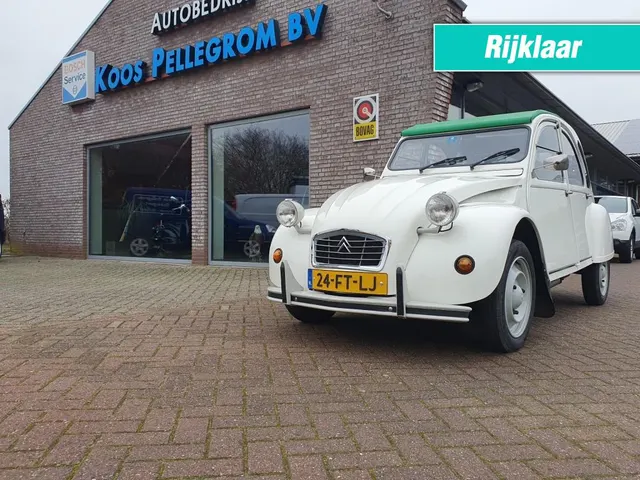 Citroen 2CV 2CV6 Club 1986