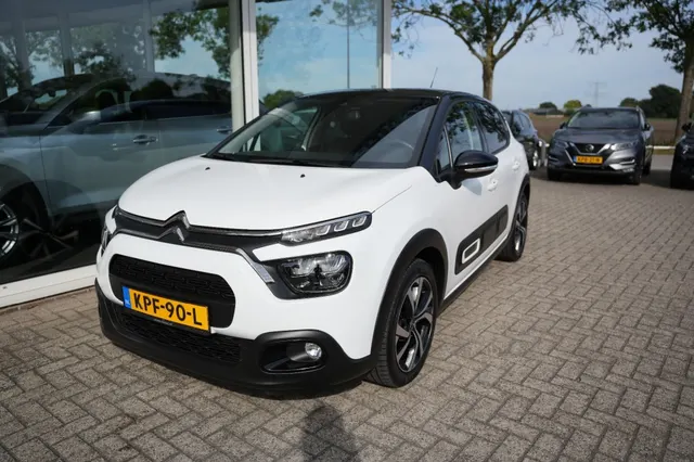 Citroen C3 1.2 Pt Shine 2021