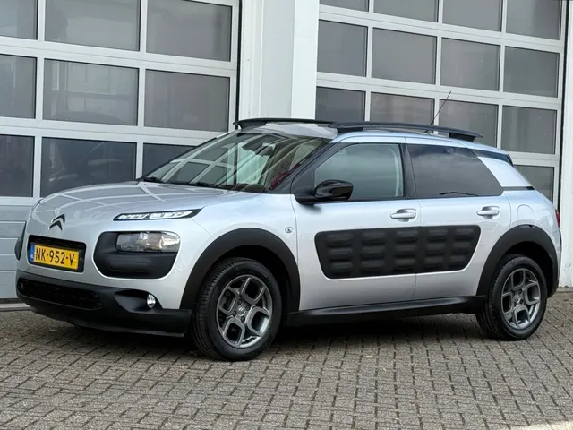 Citroen C4 Cactus 1.2 Puretech 82PK Shine Aut 2017