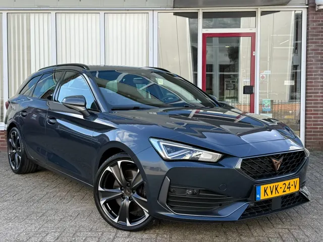 CUPRA Leon Sportstourer 1.4 E-Hybrid Vz Business 245 Pk I 2023