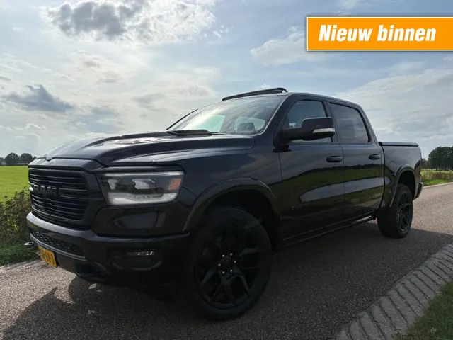 Dodge Ram 1500 5.7 V8 4X4 Laramie 2020
