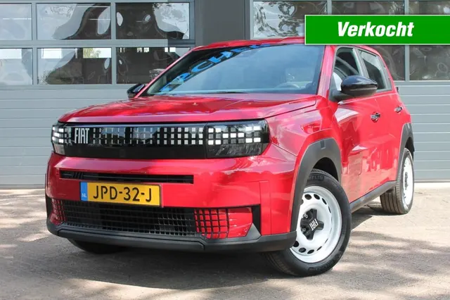 Fiat Panda Red 11KW 44 Kwh 113PK **Nl-Auto** 2025