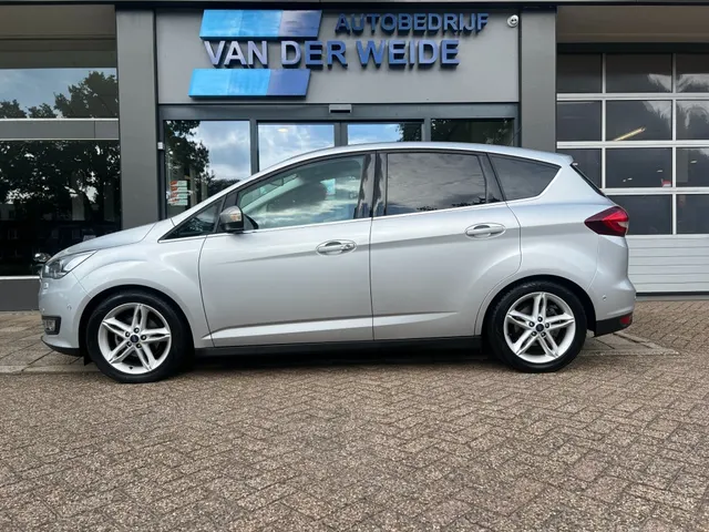 Ford C-Max 1.0 Titanium Nav 2018