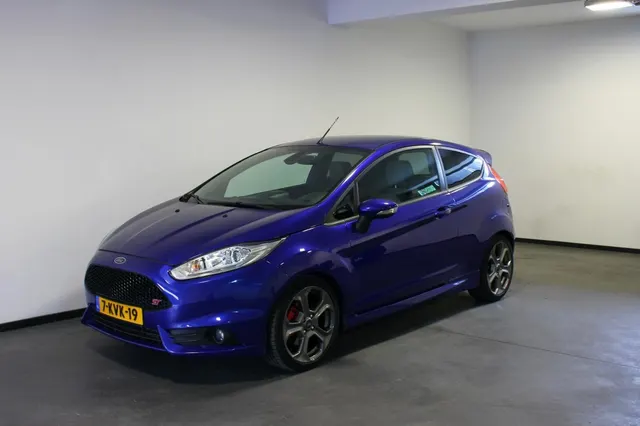 Ford Fiesta 1.6 St2 2013