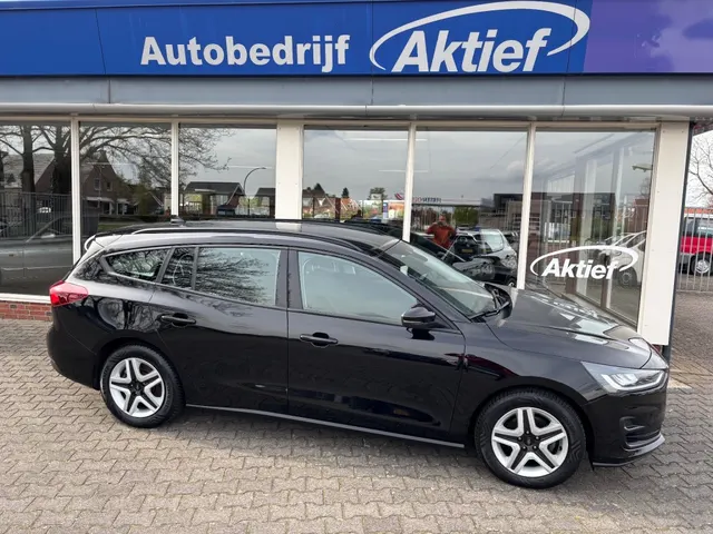 Ford Focus 1.0 Ecoboost Connected 2022