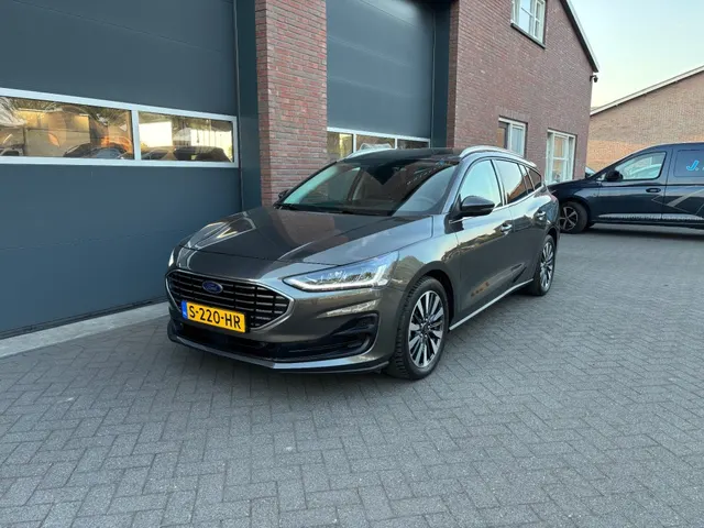 Ford Focus 1.0 Ebh Titanium X 2023