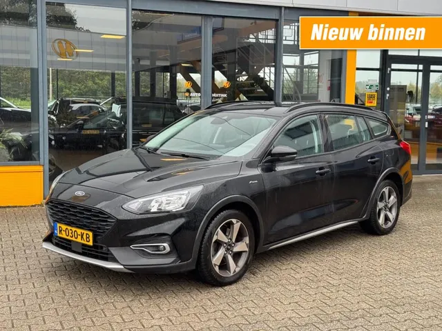 Ford Focus 1.0 Ecoboost 125pk Active - winterpakket - all season 2020