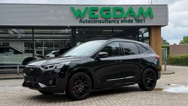 Ford Kuga 2.5 PHEV St-Line X 243pk 2026
