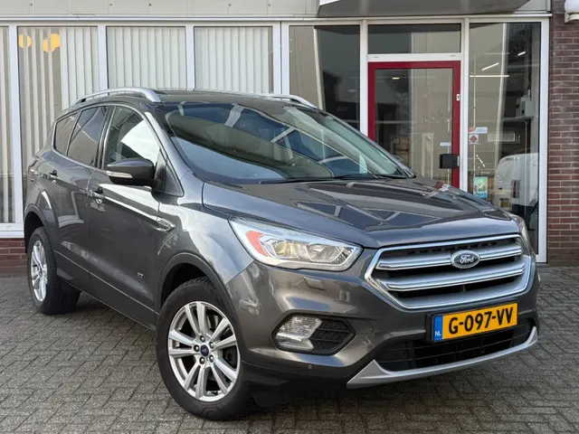 Ford Kuga 1.5 Titanium 4WD Automaat 182 Pk I Schuif 2017