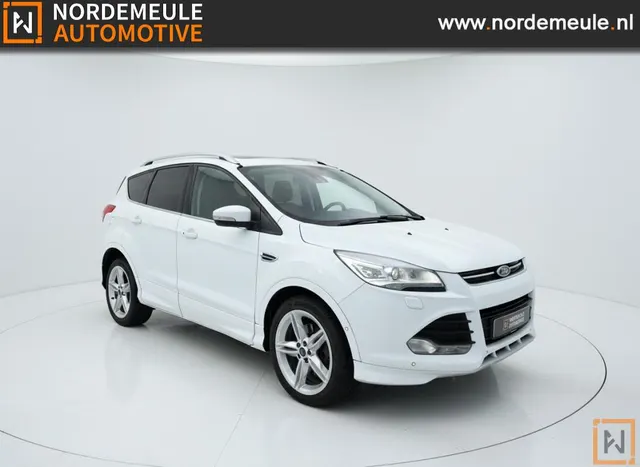 Ford Kuga 1.6 Titanium Pl. 4WD 2014