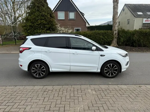 Ford Kuga ecoboost St Line*automaat* 2018
