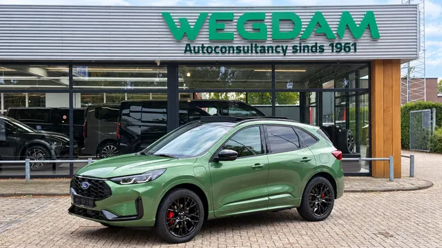 Ford Kuga 2.5 PHEV St-Line X 243pk 2026