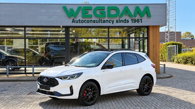 Ford Kuga 2.5 PHEV St-Line X 243pk 2026