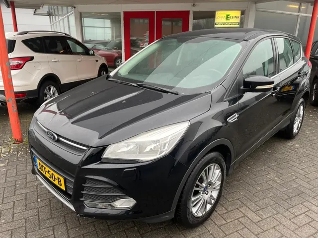 Ford Kuga 1.6 150PK eccoboost Bluetooth Nieuwe Distributieriem Winterpakket 2013