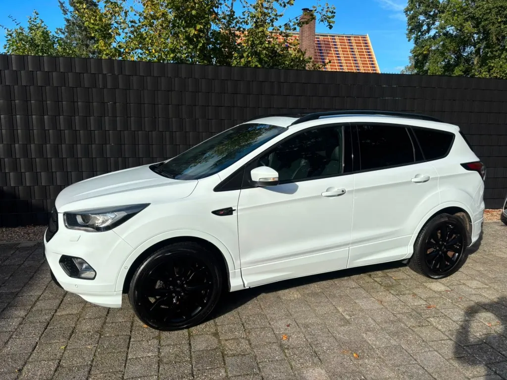 Ford Kuga 1.5 Ecob. St Line 2017