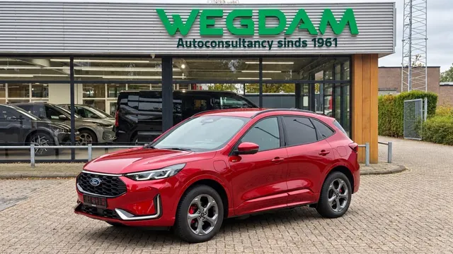 Ford Kuga 2.5 PHEV St-Line X 243pk 2024
